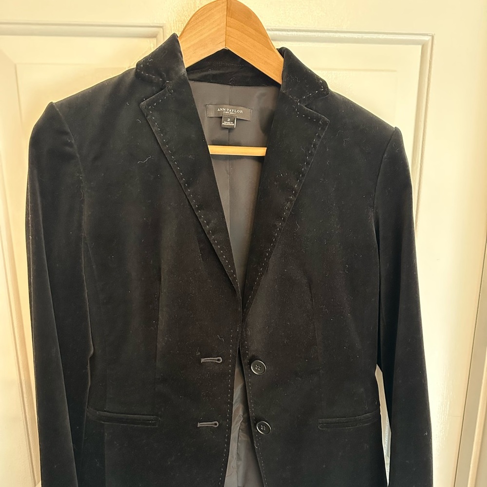 Ann Taylor Holiday Velour Jacket Size 2 - Picture 3 of 3